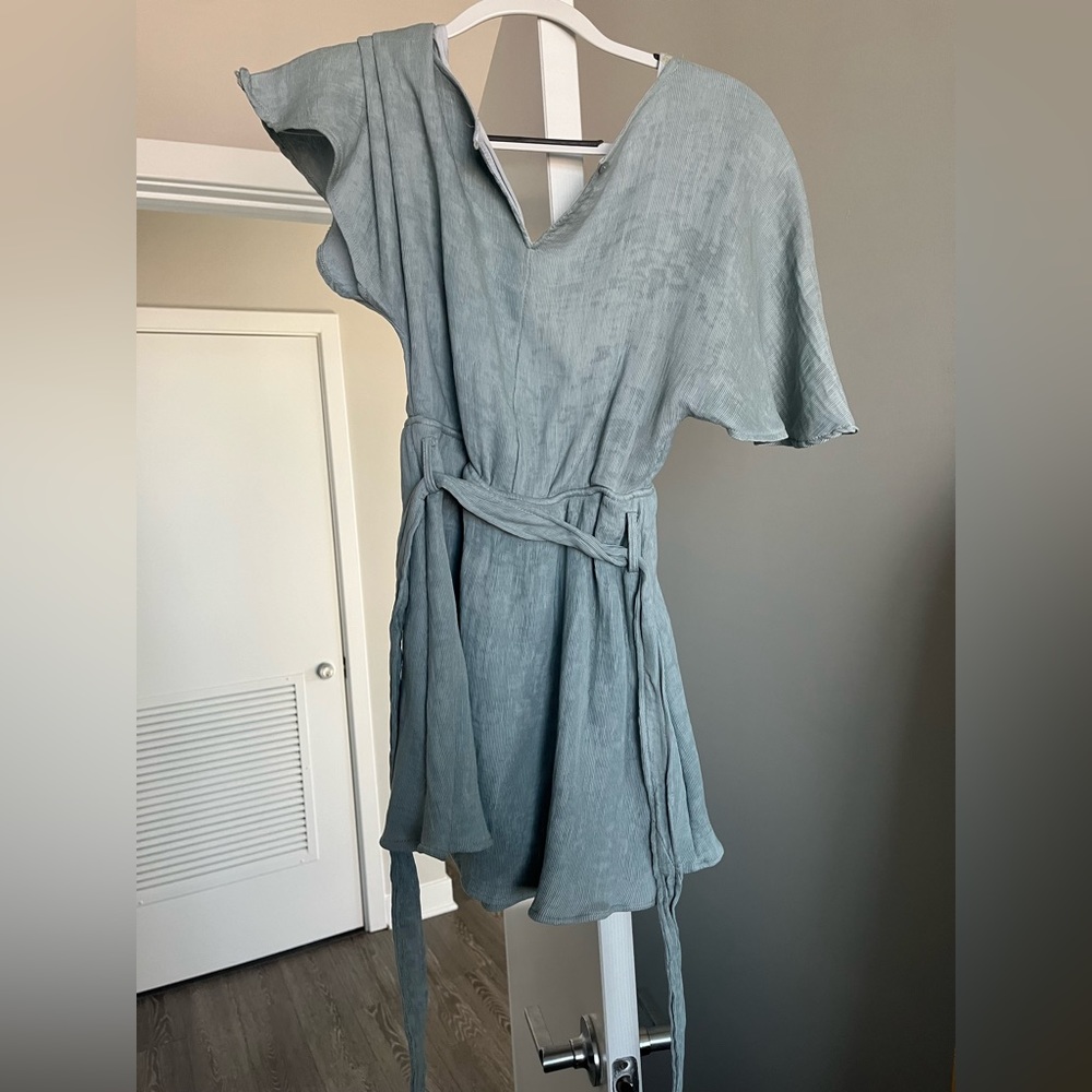 Light blue green flowy short romper